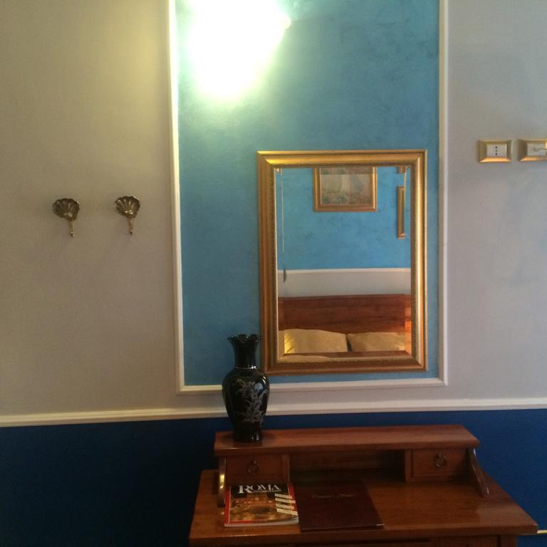 רומא Tamara'S Suites חדר תמונה