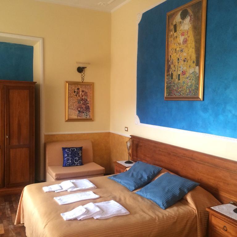 רומא Tamara'S Suites חדר תמונה