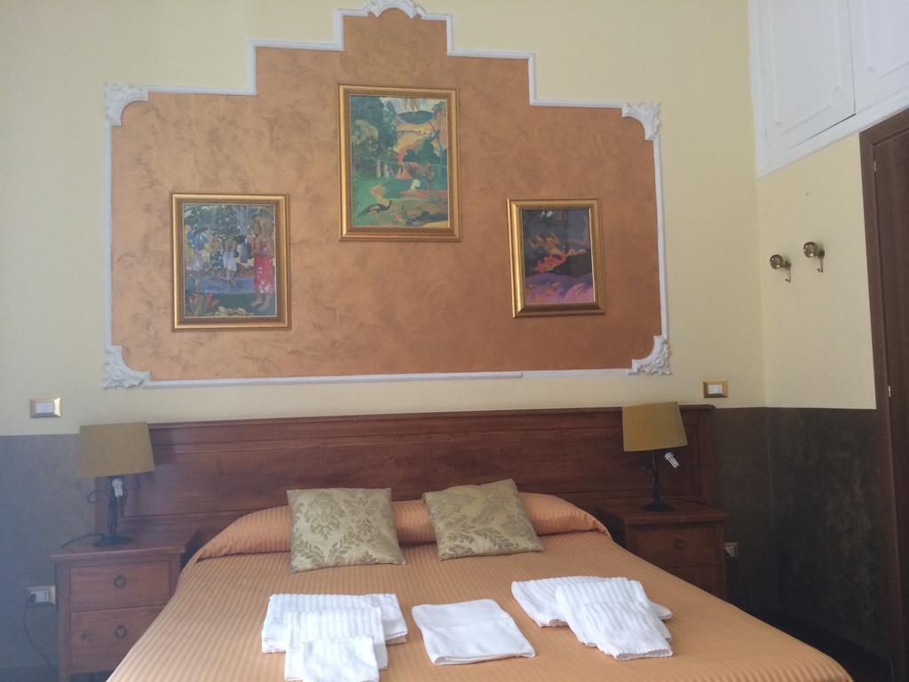 רומא Tamara'S Suites חדר תמונה